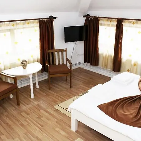 בית הארחה Casa Nuova 3*