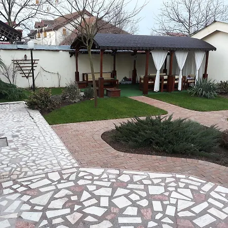 Casa Nuova Гостевой дом Крайова