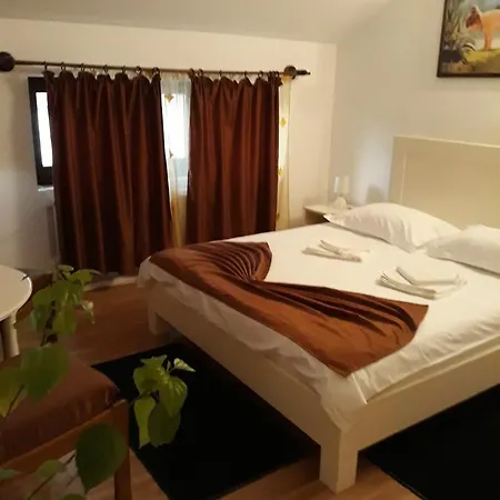 Casa Nuova